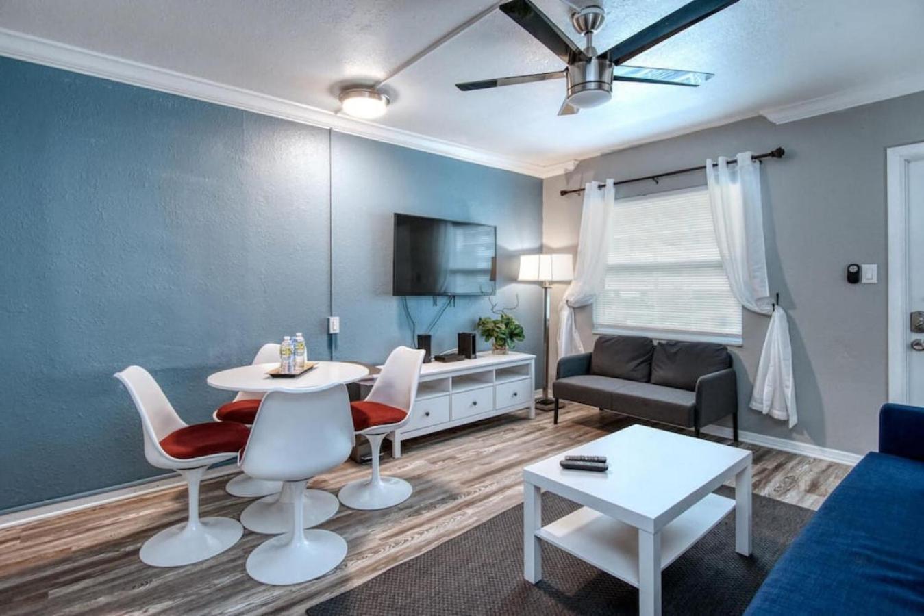 Sunset Beach Suites At Madeira Beach! Pet Friendly With Summer Breezes! - Suite 6 Сант Пит Бич Экстерьер фото